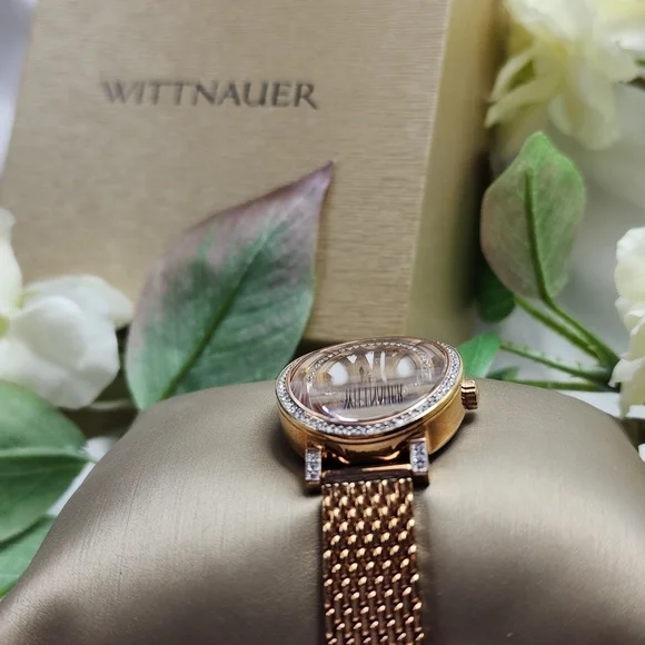 WITTNAUER WOMAN'S DRESS WATCH - Picture 5 of 6